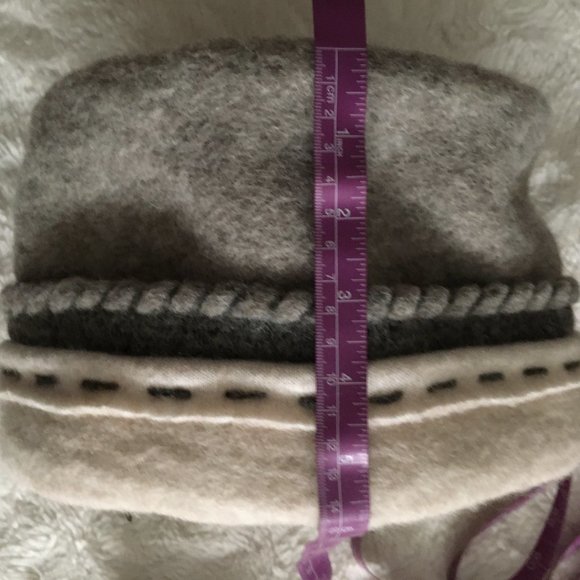 Russian Artisan Handmade Felted Wool Papakha Hat - Picture 13 of 15